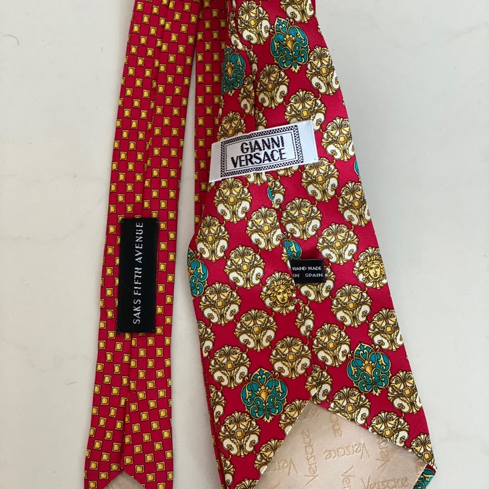 Versace tie - Picture 3 of 6